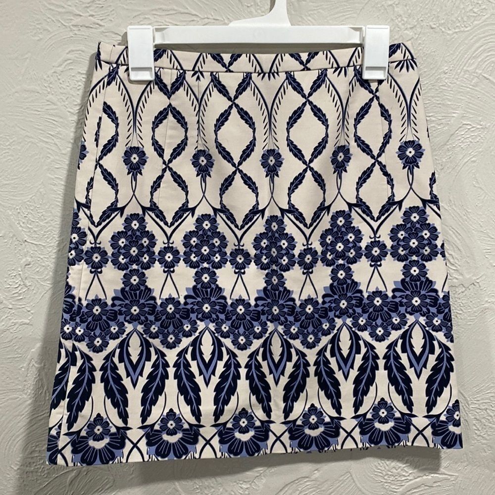 J. Crew Blue Floral and geometric print fully Lined boho Skirt Size 4